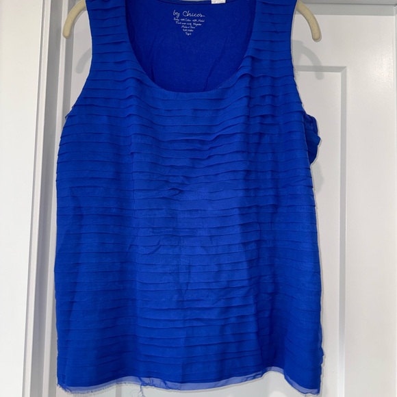 Patterned Sleeveless Blouses, black, cobalt blue - 4 tops in bundle - Picture 6 of 9